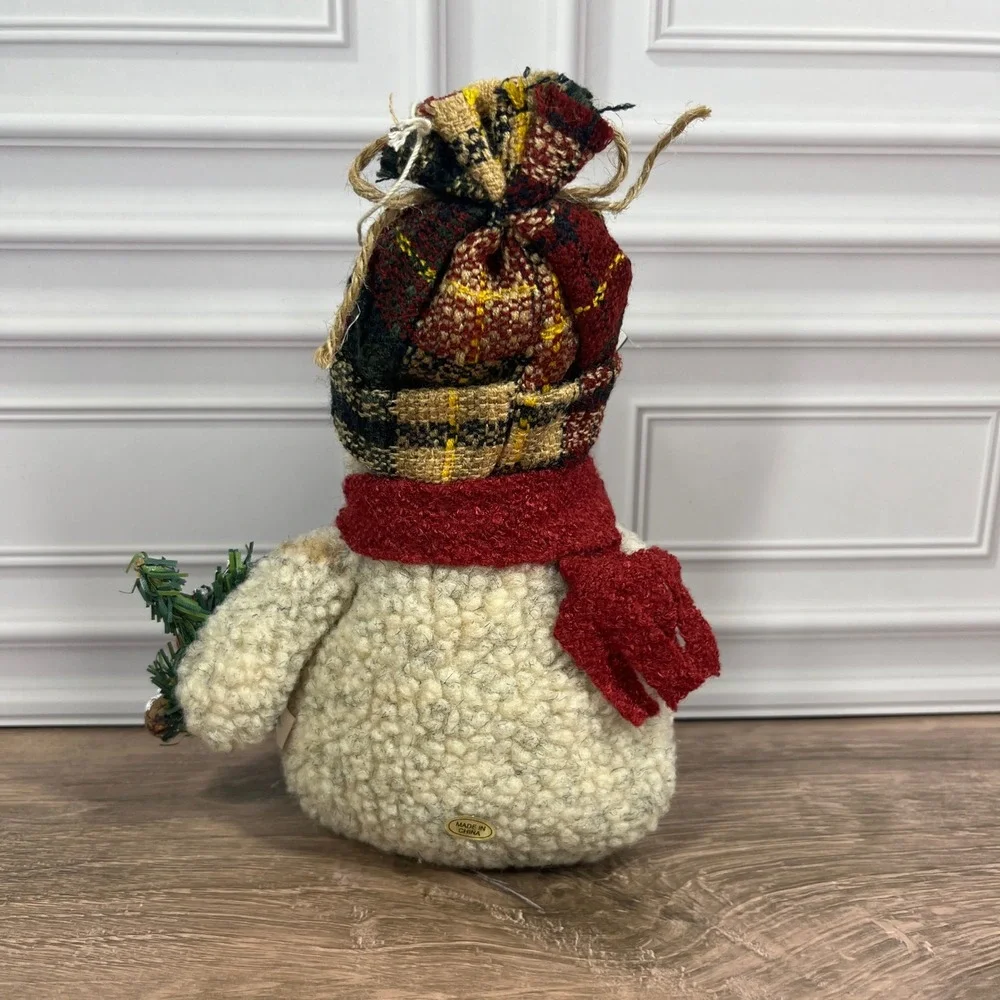 Unbranded folk art